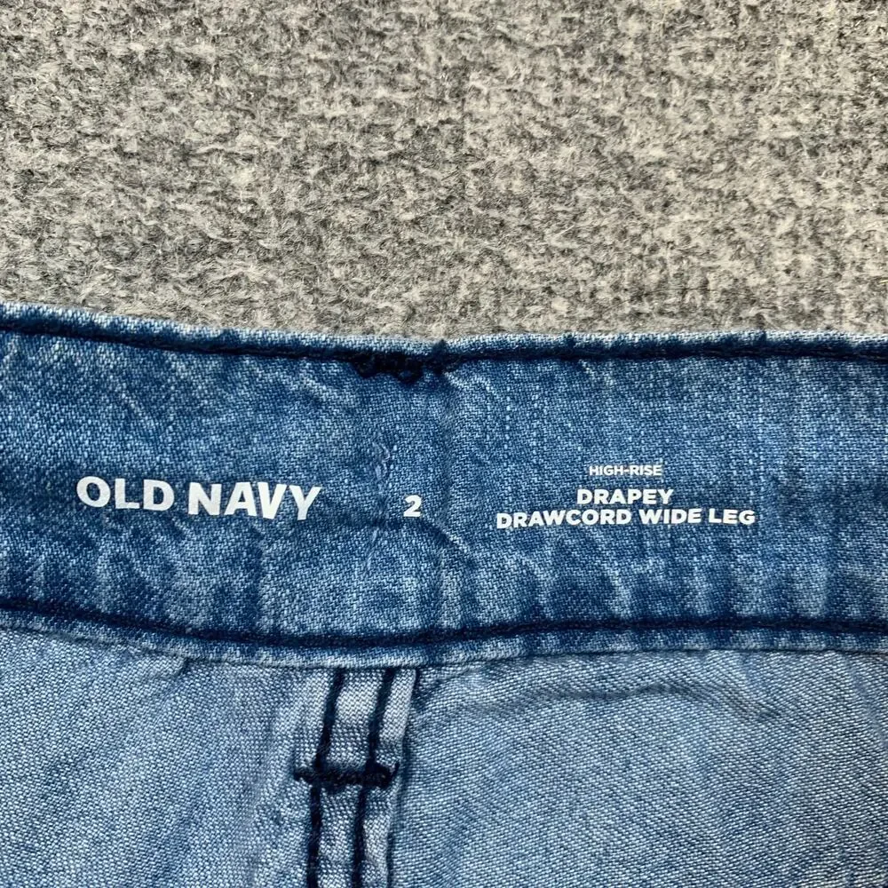 Old Navy chambray brand